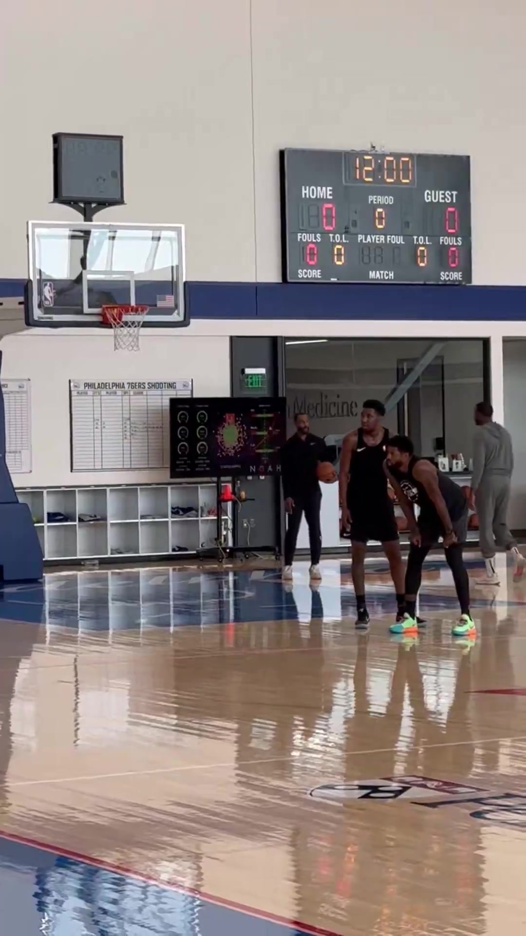 太久沒見你打球了保羅-喬治進行了1v1單挑訓(xùn)練